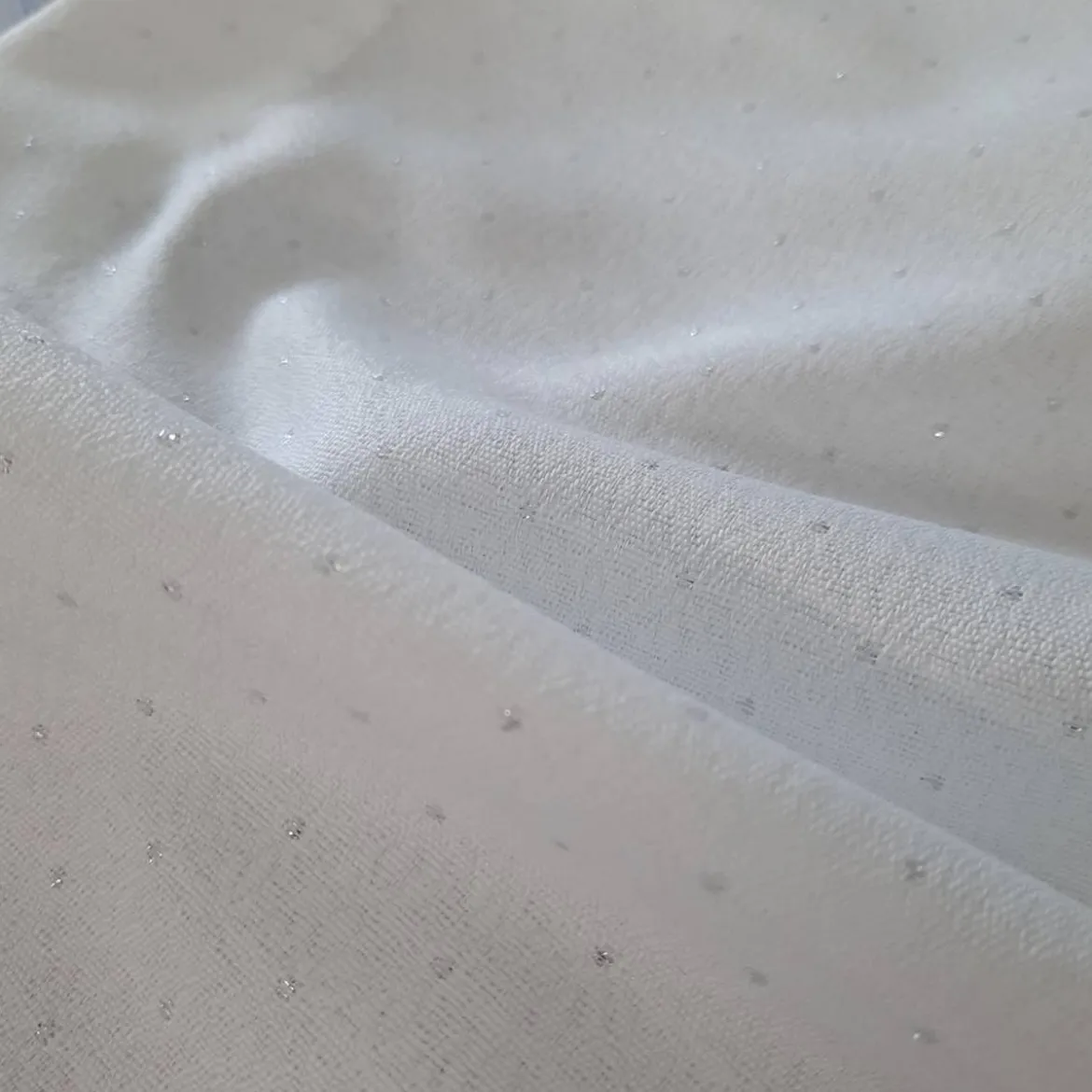 Bieżnik Ellen 40x200 biało srebrny