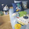 Komplet pościeli bawełnianej 90x120 Dinozaur z rakietą