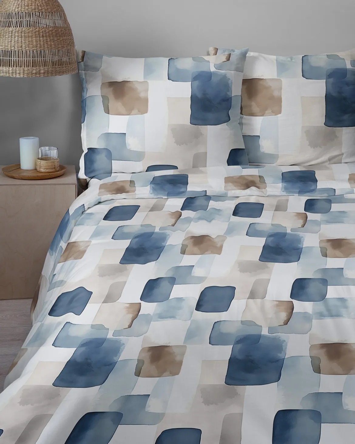 Komplet pościeli Home Satin z satyny bawełnianej 160x200 w geometryczną granatową mozaikę
