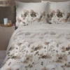 Komplet pościeli Home Satin z satyny bawełnianej 220x200 w ciemno beżowe kwiaty