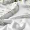 Komplet pościeli Home Satin z satyny bawełnianej 220x200 w motyw pudrowo różowego hibiskusa
