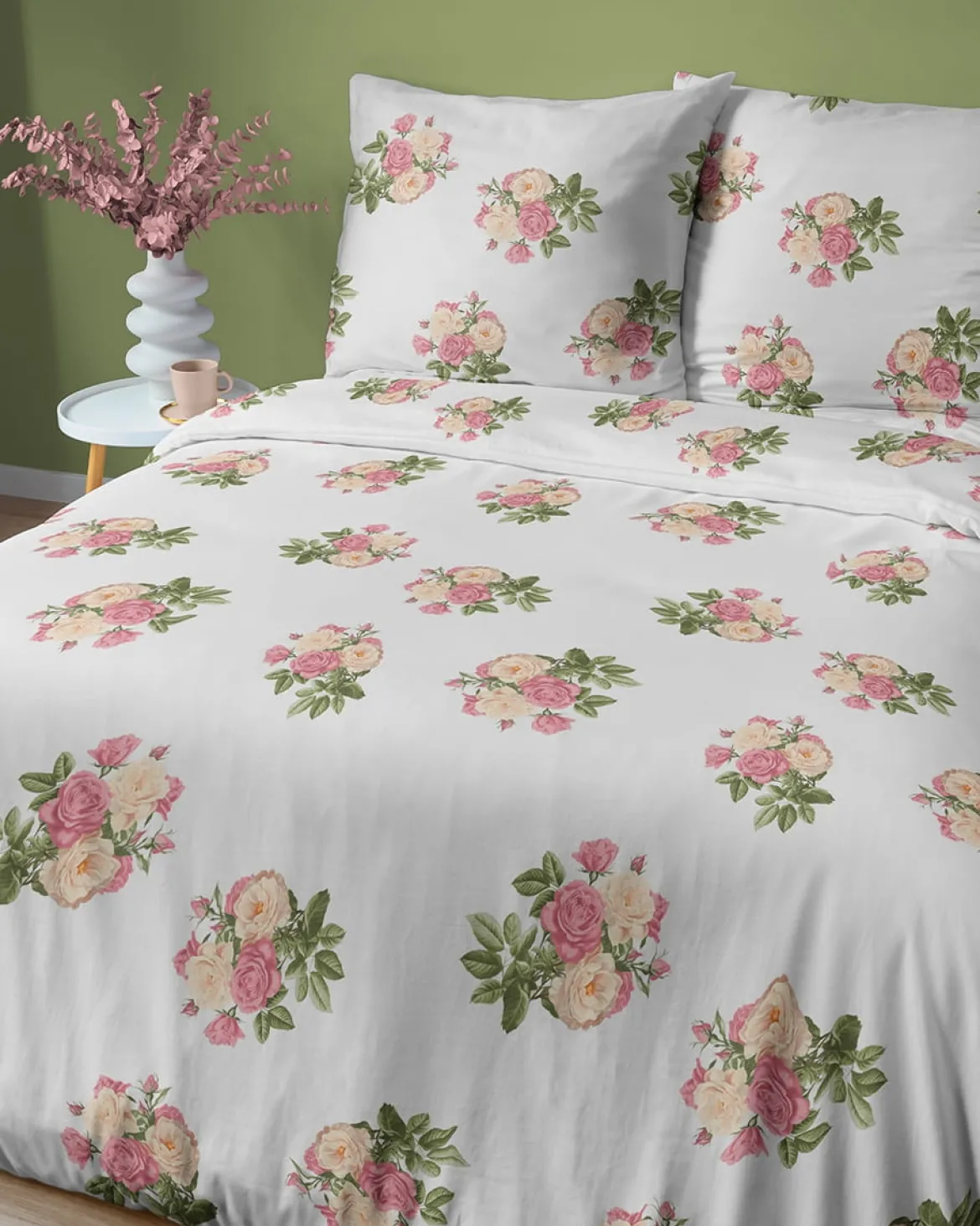 Komplet pościeli Home Satin z satyny bawełnianej 220x200 w różane bukiety