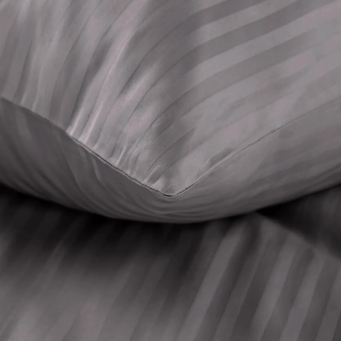 Komplet pościeli z adamaszku 220x200 stalowej
