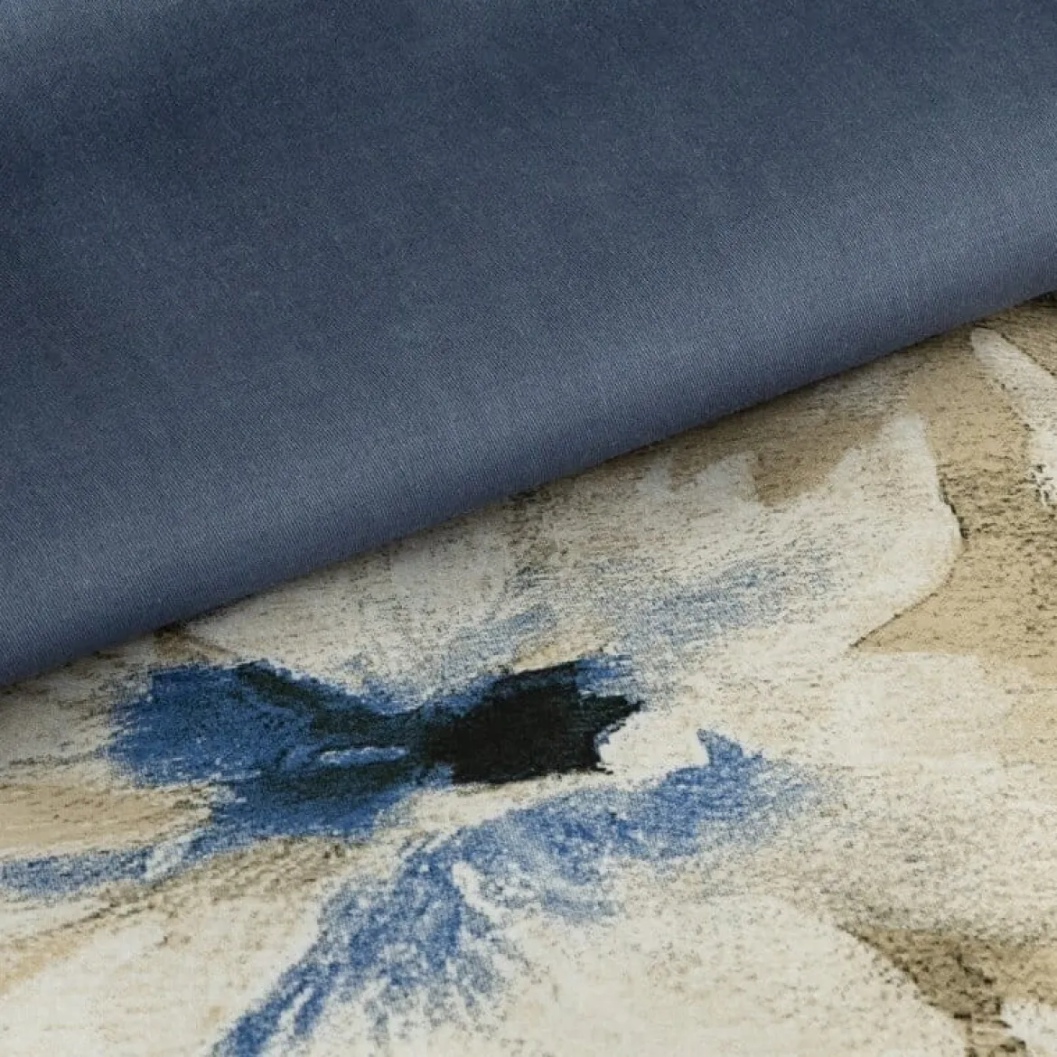 Komplet pościeli z bawełny satynowej Spring 220x200 w beżowo błękitne kwiaty