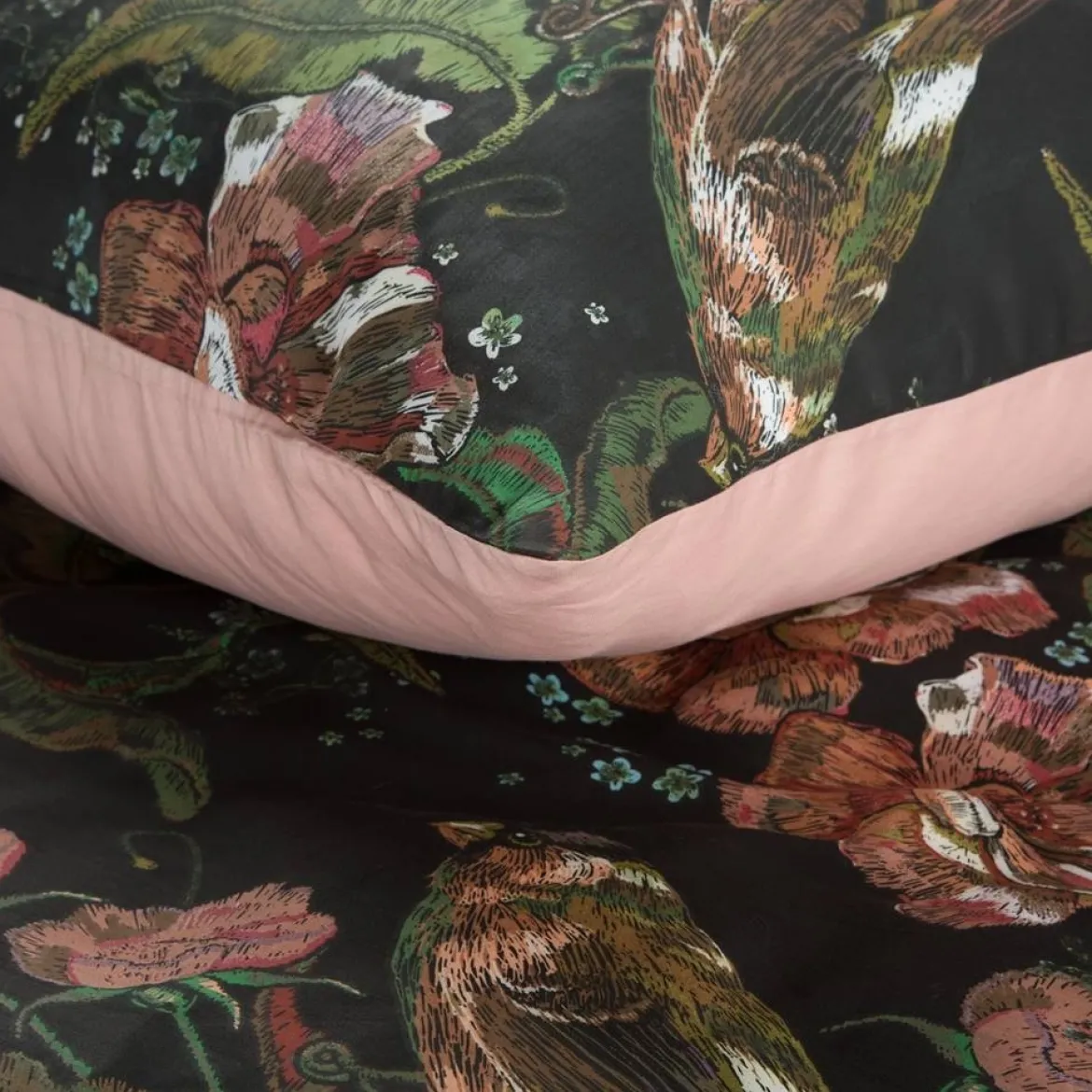 Komplet pościeli z bawełny satynowej czarno różowej Spring 160x200 w ptaszki
