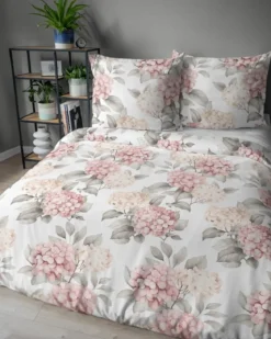 Komplet pościeli z satyny bawełnianej 160x200 w różowe hortensje Home Satin