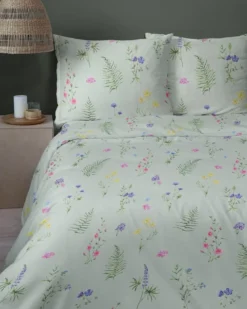 Komplet pościeli z satyny bawełnianej miętowej 160x200 w drobne kwiaty Home Satin
