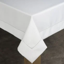Obrus Madele 145x400 biały ze srebrną lamówką