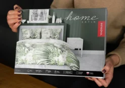 Pościel satyna bawełniana biała w zielone liście Home Satin 220x200 z papugą