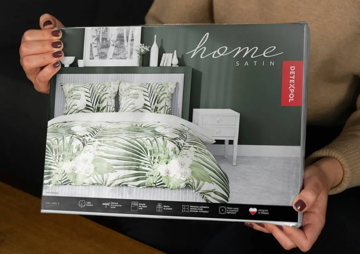 Pościel satyna bawełniana biała w zielone liście Home Satin 220x200 z papugą