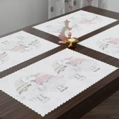 Podkładka wodoodporna świąteczna 45x30 Gnom