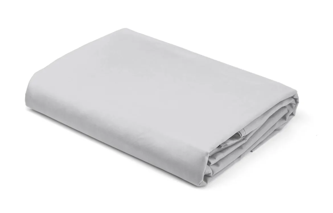 Prześcieradło Pure 140x200 satynowe z gumką w kolorze srebrnym